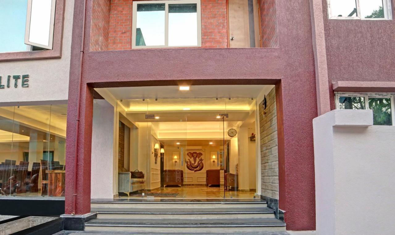 Treebo Lazystay Elite Bhubaneswar Esterno foto